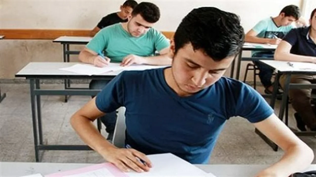 جدول الامتحانات.. وزير التعليم يعتمد مواعيد اختبارات الثانوية العامة لجميع المسارات